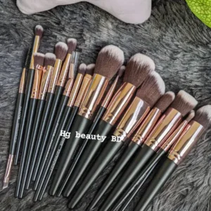 Precision Blend Eyeshadow Brush